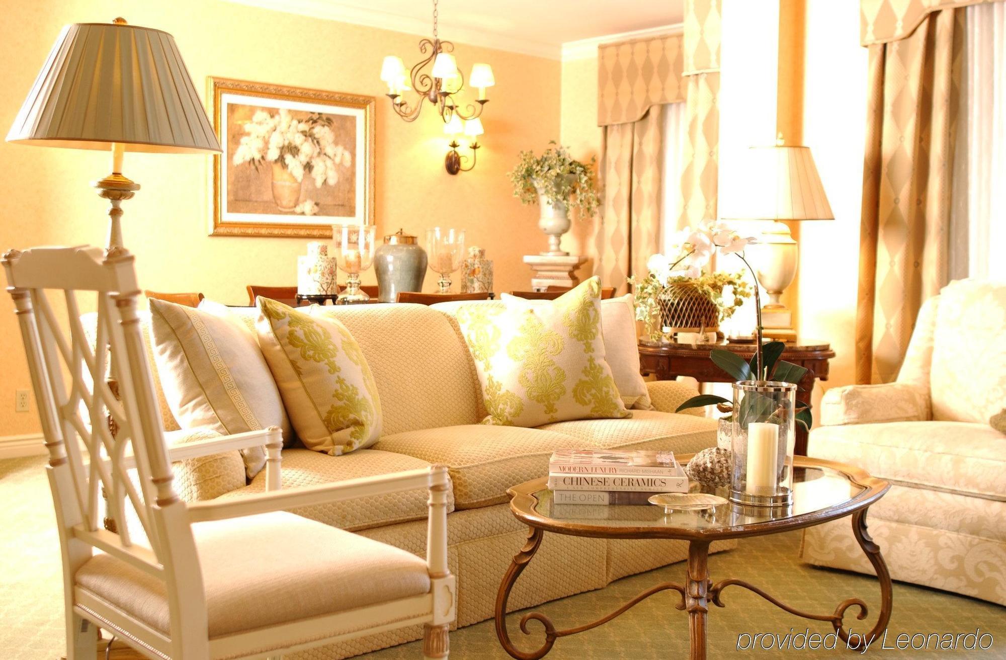 Delamar Greenwich Harbor Rom bilde