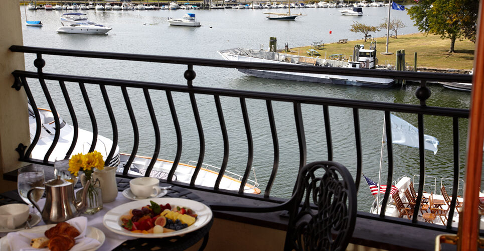 Delamar Greenwich Harbor Eksteriør bilde